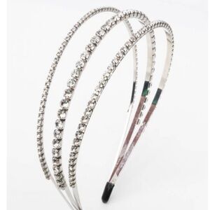 MENAGE A TRIOS STRAND HEADBAND SILVER TONE